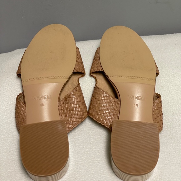 Vaneli Maje Woven Slip On Sandals, Womens, 8N, Leather, New - Picture 2 of 10